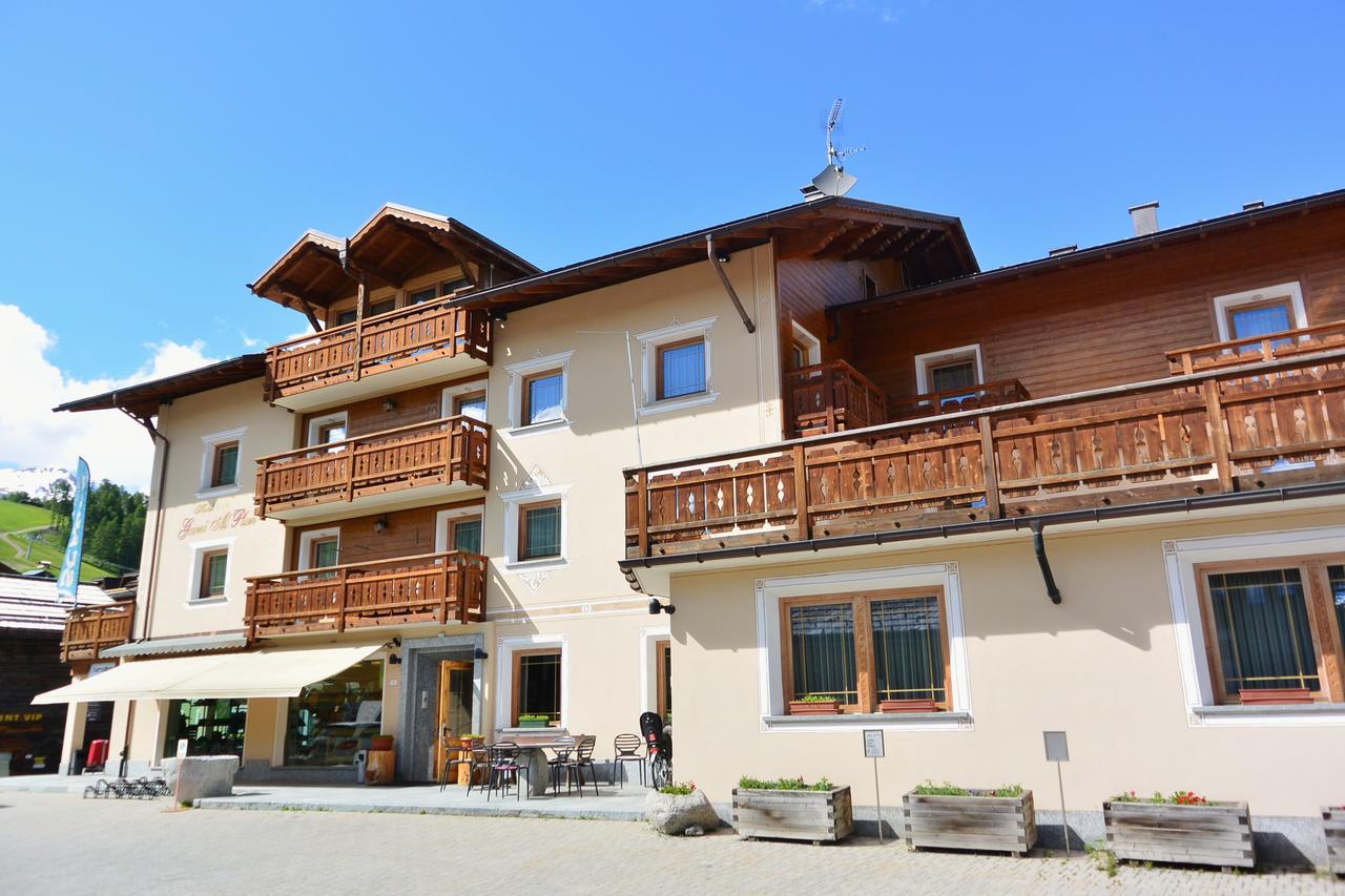 Hotel Garni Al Plan Livigno Exterior foto